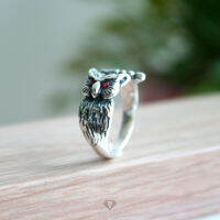แหวนนกฮูกพันรอบนิ้วประดับ CZ Swiss แท้สีแดง (เสริมโชค ด้านการเรียน) (R81)