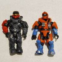 ฟรีเมื่อเต็ม Mega Construx Halo Series 12 Spartan Recon และ Spartan เครื่องหมาย VII (2รูป) ของเล่น