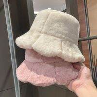 หมวกแก๊ปใส่ Topi Bucket ให้ความอบอุ่นสำหรับผู้หญิง,ฤดูหนาวสีทึบใส่ลำลองเนื้อนุ่มใส่สบายกลางแจ้งของเด็กผู้หญิงกันลมให้ความอบอุ่นสำหรับผู้หญิง