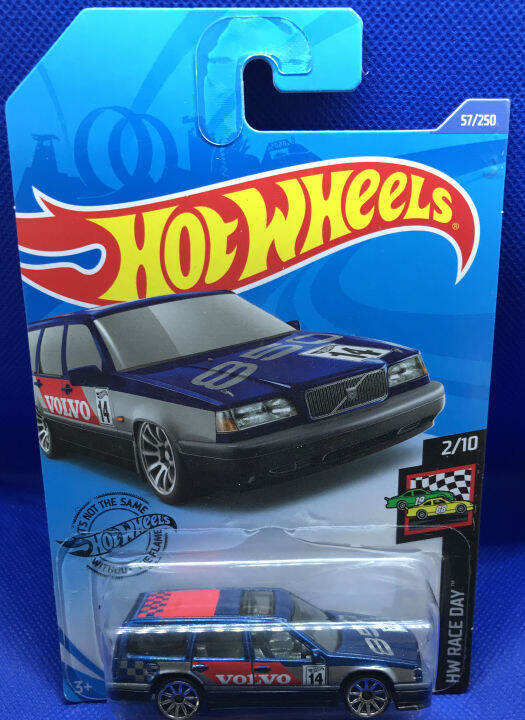 hot-wheels-volvo-850-estate-2-10