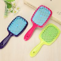 ▤ 1pcs Wide Teeth Air Cushion Combs Women Scalp SPA Massage Comb Hair Brush Hollowing Out Home Salon DIY Hairdressing Tool