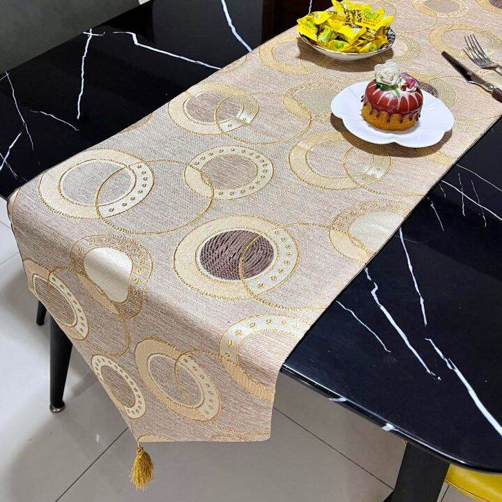 8 seater Table Runner Elegant Embroidered Hotel Restaurant Dinning