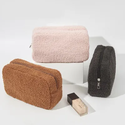 Daily Necessities Beauty Makeup Portable Large Capacity Makeup Bag Teddy Velvet Bag Two Thousand And Twenty-three