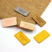 【LZ】卐∈☒  100 pçs macio do falso etiquetas de couro em relevo moda luvas de costura tags crochê needleworks inverno bebê luvas chapéus acessório