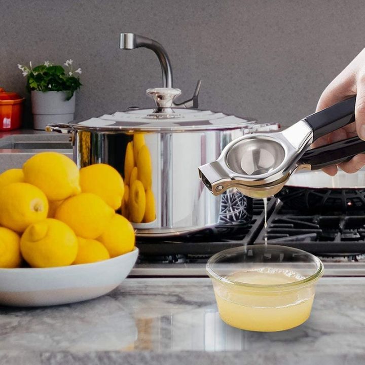lemon-squeezer-new-stainless-steel-manual-lemon-juicer-lemon-lime-squeezer-press-with-high-strength-silicone-handle