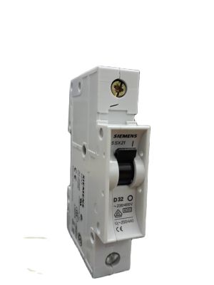 เซอร์กิตเบรกเกอร์ 5SX2132-8 (Circuit Breaker)