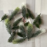 50/100pcs Mini Artificial Pine Needles Christmas Tree Ornament Home Decor Decoration Party Supplies Pine Pick Fake Plant Navidad