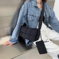 【CW】 Fashion Padded Woven Wrapped Sponge Luxury Crossbody Shoulder Purses Handbags