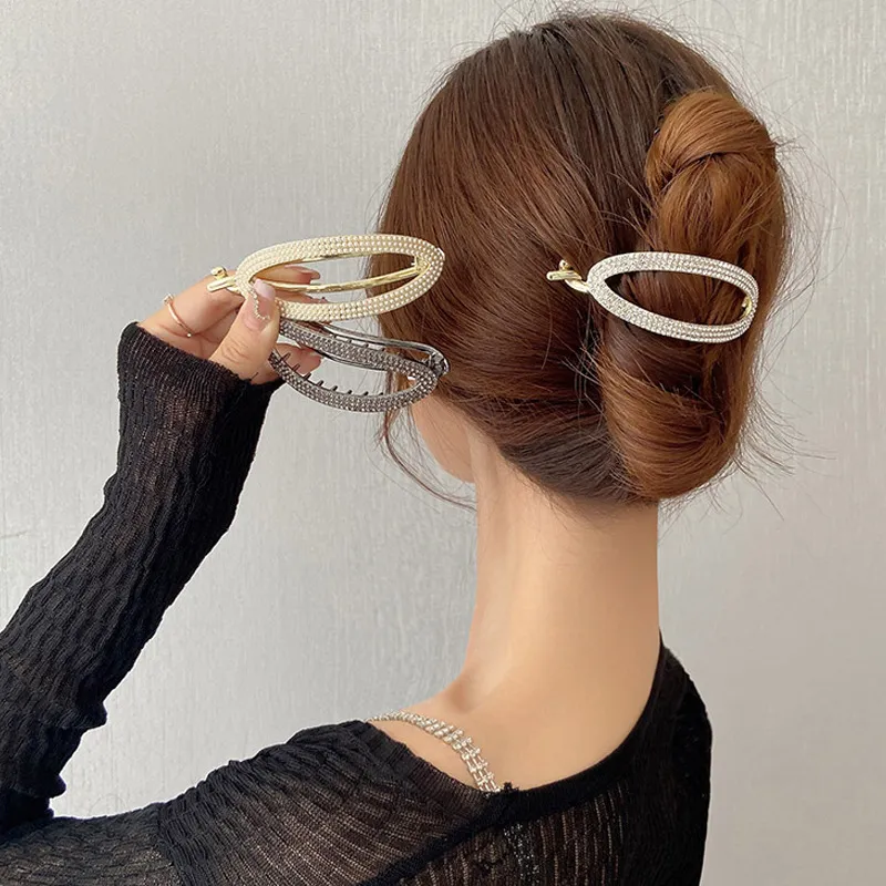 Fairy Pearl Rhinestone Snap Clips K-style Fashion Slides Simple Ponytail Hair Clips Women's Hair Accessories | Lazada PH Fairy Pearl Rhinestone Snap Clips K-style Fashion Slides Simple Ponytail Hair Clips Women's Hair Accessories | Lazada PH