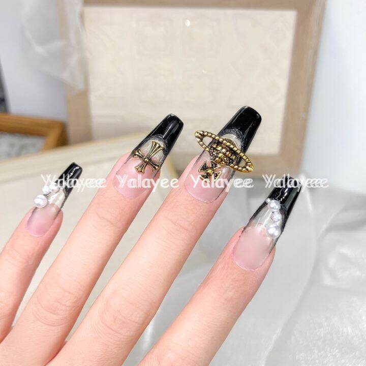 yalayee-manicure-accessories-อุปกรณ์ตกแต่งเล็บ-โลหะ-รูปกางเขน-หัวใจ-สามมิติ-หรูหรา-สไตล์พังก์-ตะวันตก-แฟชั่นเรโทร-5211059