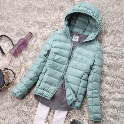 Sanishroly S-4XL ฤดูใบไม้ร่วงฤดูหนาวผู้หญิงเป็ดสีขาว Hooded Down แจ็คเก็ตหญิง Ultra Light Down Coat Puffer Parkas เสื้อสั้น S435▊