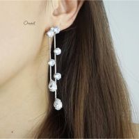 Bubble pop blink earrings. (ต่างหูทรงยาว)