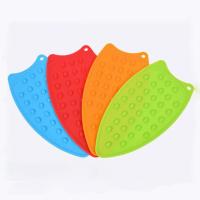 【YY】Silicone Iron Hot Protection Rest Pad Mat Insulation Boards Rest Ironing Pad Safe Surface Iron Stand Mat 26.5*14cm