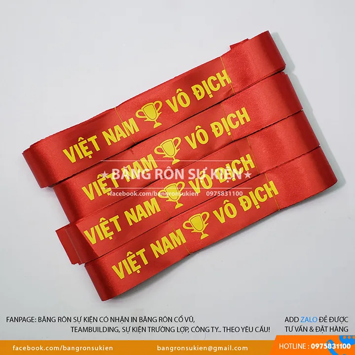 Băng rôn cổ động - Những hình ảnh về các băng rôn và khẩu hiệu cổ động sẽ khiến bạn cảm thấy thật cuồng nhiệt. Hãy nhìn thấy tinh thần đoàn kết và sự hào hùng của những người Việt Nam qua hình ảnh này.