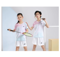 เสื้อผ้าเทนนิส Yonex ใหม่ของเกาหลีใต้2023ฤดูร้อนสำหรับทั้งหญิงและชายการแข่งขันกีฬาฝึกซ้อมแห้งเร็วชุดออกกำลังกายระบายอากาศซึมซับเหงื่อ