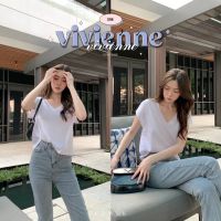 SALE ? ’Vivienne Top- เสื้อยืดคอวี เนื้อผ้ายูนิโคล่ เสื้อยืดออกงาน RTW.K