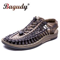 Summer Mens Handmade Weaving Fashion Design Mens Sandals Outdoor Casual Beach Sandals Breathable Soft Bottom Hollow Slippers