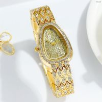 ⌚ นาฬิกาแฟชั่น⌚ Hot fashion tide oval Roman numerals costly steel strip diamond-encrusted bracelet watches women wrist watch