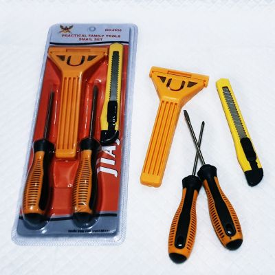 SCRAPER set 4pcs. ที่ขูดลอกสี และคราบสกปรก มีดขูดสี มีดขูดทำความสะอาดกระจก ลอกฟิล์ม พร้อมคัตเตอร์และไขควง