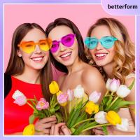 BETTERFORM ตลกๆ สีสันสดใส เลนส์ไล่ระดับสี แว่นกันแดดสำหรับงานเลี้ยง แว่นตากันแดดรูปหัวใจ ที่บังแดด แว่นตารูปหัวใจ