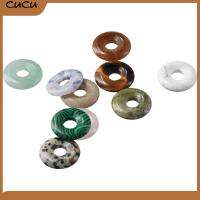 CUCU 10pcs รูปทรงแหวน จี้ลูกปัดหินธรรมชาติ หินคริสตัลหิน 18mm ครับ PING BUCKLE การทำเครื่องประดับ ลูกปัดหินโดนัททรงกลมแบน จี้กุญแจสร้อยคอ