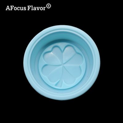 ；【‘； 1 Pc Lucky Clover Silicone Cake Mold Soap Mold Fondant Flower Molds Crafts Diy Kitchen Baking Cake Decorating Tools