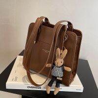 Autumn and winter retro small bags 2023 new bags womens bags versatile ins shoulder bag high-end fashion tote bag 【JYUE】