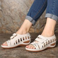 SuperCWWWW Sandals 2022 Summer Ladies Hollow Out Open Toe Wedges Buckle Platform Casual Shoes Female Soft Beach Shoot Sandalias Mujer