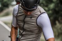 New Pro Team Lightweight Windbreaking Cycling Gilet Top Quality Outwear Sleeveless Jacket Bike Wind Vest Mesh Fabr