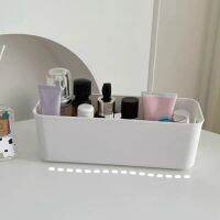 （QIQI tool） กล่องเก็บของสี่เหลี่ยมผืนผ้า WhiteBoxes พร้อม HandleDesktopCase Sundries Phone Storage Organizer Bedroom