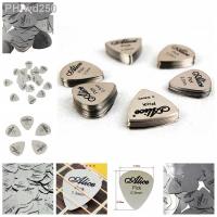 5Pcs/10Pcs Stainless Steel Metal Pick 0.3mm Electric Guitar Pick Durable and Easy To Use Silver Color Professional Bass