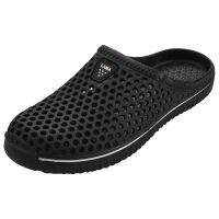 New Summer Sandals Men Breathable Mesh Shoes Mules Clogs Breathable Beach Pool Bathroom Antislip Hollow Slippers Male Water