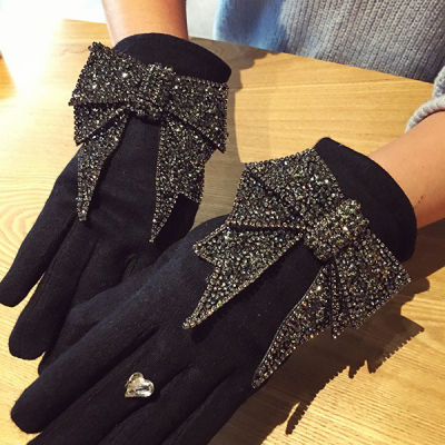 Luxury Brand Gloves Winter Women Gloves Cashmere Mittens Female Bling Rhinestone Bowknot Warm Wool Gloves Women Driving Gloves