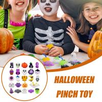 1Pcs Halloween Squishies Toys Pumpkin Ghost Squishy Toys Toy Mochi Bag Goody Squishy Anxiety Stress Filler Toys Relief T7G1