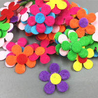 DIY 100Pcs ดอกไม้รูปร่าง Felt Appliques ผสมสี Die Cut Cardmaking หัตถกรรม28Mm