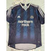 ◊☃✾ เสื้อยืดแขนสั้น ลายทีมชาติฟุตบอล Gaopin 2004/2005 season Newcastles away สไตล์เรโทร