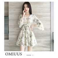 [OMIUUS] กลางชุดเดรสสั้นเดรสฝรั่งเศสเอวสูงลายดอกไม้ใหม่