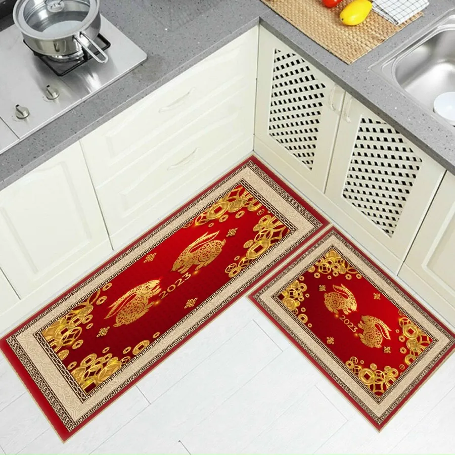 Nhà bếp của bạn sẽ trở nên hoàn hảo hơn với thảm trải sàn đẹp mắt này. Không chỉ làm cho không gian nhà bếp của bạn trông thật thoải mái, mà nó cũng giúp bảo vệ sàn nhà của bạn khỏi các vết xước và bẩn.