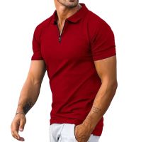 เสื้อโปโลมีซิปแขนสั้นสีทึบลำลองสำหรับผู้ชาย,ใหม่ฤดูร้อนเสื้อโปโลมีปกแฟชั่นเสื้อโปโลระบายอากาศกีฬาของผู้ชาย