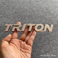 โลโก้ TRITON ติดท้าย ขนาด 17x2.8cm