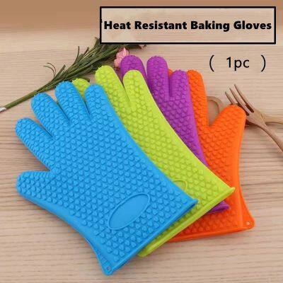 Double Layer Kitchen Oven Gloves Heat Resistant Baking Gloves with Silicone and Cotton Gloves Flexible Oven Mitts for Microwave