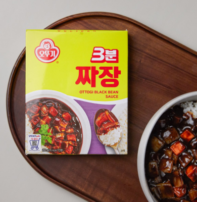 ผัดจาจังมยอน จาจังเมียนสำเร็จรูป Ottogi Black Bean Sauce 200g