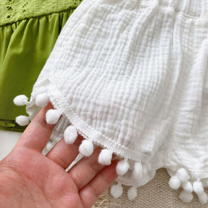 amila-ชุดสูทสองชิ้นสำหรับเด็กผู้หญิง-กางเกงขาสั้นสีขาวเอี๊ยมสีเขียวขนาดเล็ก