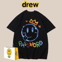 ☾▪♂ พร้อมส่ง เสื้อยืดแขนสั้น พิมพ์ลายหน้ายิ้ม สไตล์เดียวกันกับ drew แฟชั่นฤดูร้อน สําหรับผู้ชาย และผู้หญิง