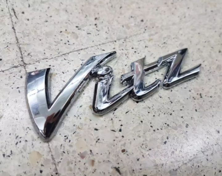 พลาสติกชุบโครเมี่ยมคำว่า-vitz-สำหรับรถ-toyota-ติดรถ-แต่งรถ-โตโยต้า-วัสดุทำจาก-พลาสติก-abs-อย่างดี-ด้านหลังมีกาวสองหน้า