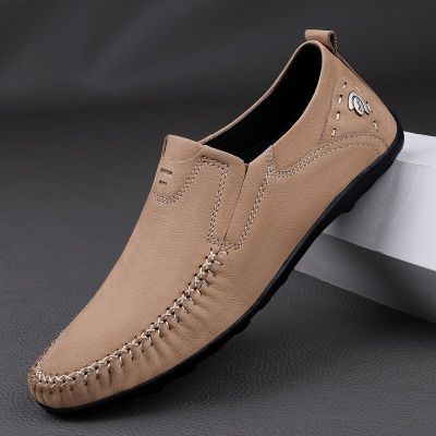 Men loafers slip on fashion High Quality genuine Leather Loafers Men Casual Shoes Moccasins Men Flats Fashion Men Driving Shoes