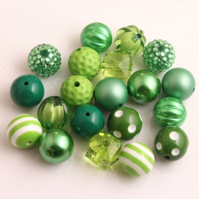 Kwoi vita AM-01 Green Color Custom Design Mix Acrylic beads for Kids Chunky beaded Necklace Jewelry 20mm 50pcs A lot