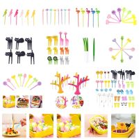 2-100pcs Cute Animal Farm Fruit Fork Mini Cartoon Children Snack Cake Dessert Food Fruit Pick Toothpick Bento Lunches Party Deco