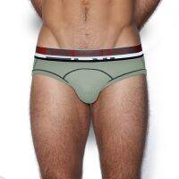 กางเกงใน C-IN2 รุ่น GRIP 1.0 LOW RISE BRIEF สีเทา ไซส์ S/M/L/XL/2XL ผ้าฝ้ายแบบพิเศษช่วยให้ระบายเหงื่อ แห้งเร็ว GRIP ออกแบบมาเพื่อให้แห้งสบายตลอดกิจกรรม