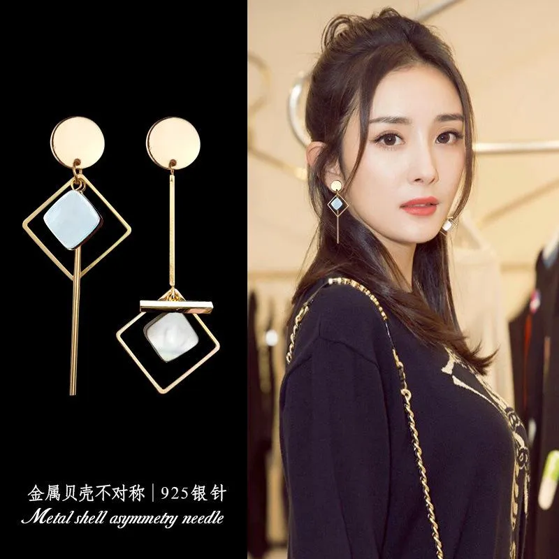 Discover 70 Korean Asymmetrical Earrings Best Esthdonghoadian 7420